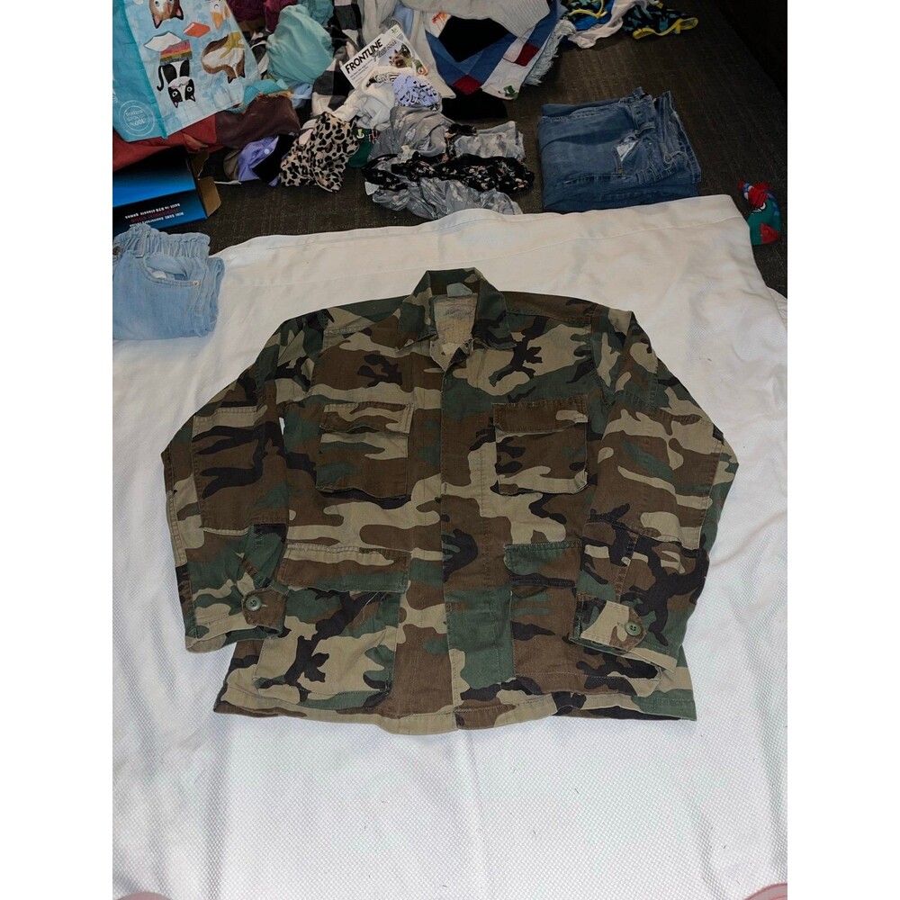 Military Issue Camo Feild Utility Jacket Size Small
